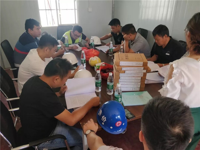 昌北第一学校扩建（初中部）项目南教学楼主体结构成功验