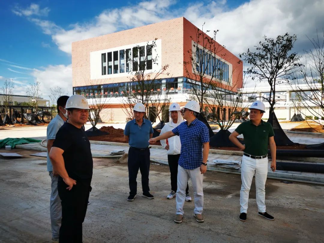 李茶根现场调度集团重大重点项目建设和安全生产工作