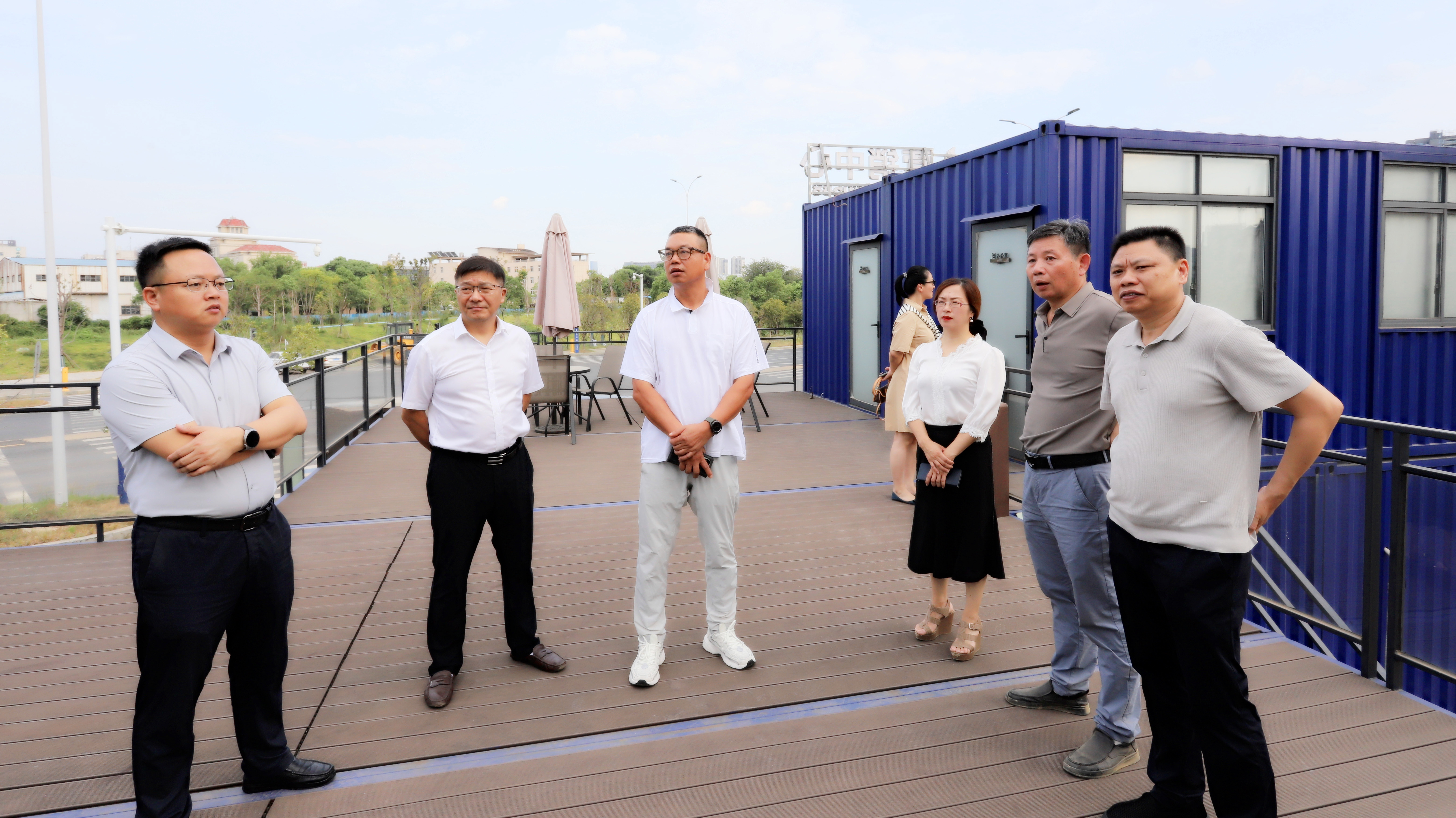 江西坤佳实业董事、总经理艾国强来访集团考察交流